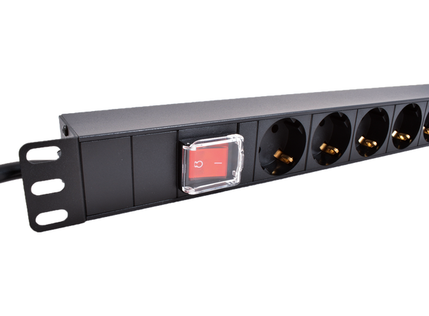 LinkIT 19" PDU 7xCEE 7/4 2m CEE 7/7 m/ switch 16A 3600W 